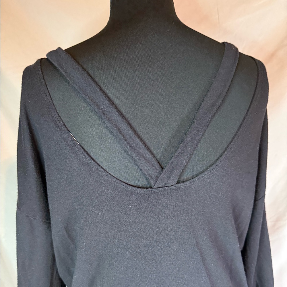 Athleta Bactrack Strappy Back Sweatshirt – Black 🖤‎ - Picture 7 of 8